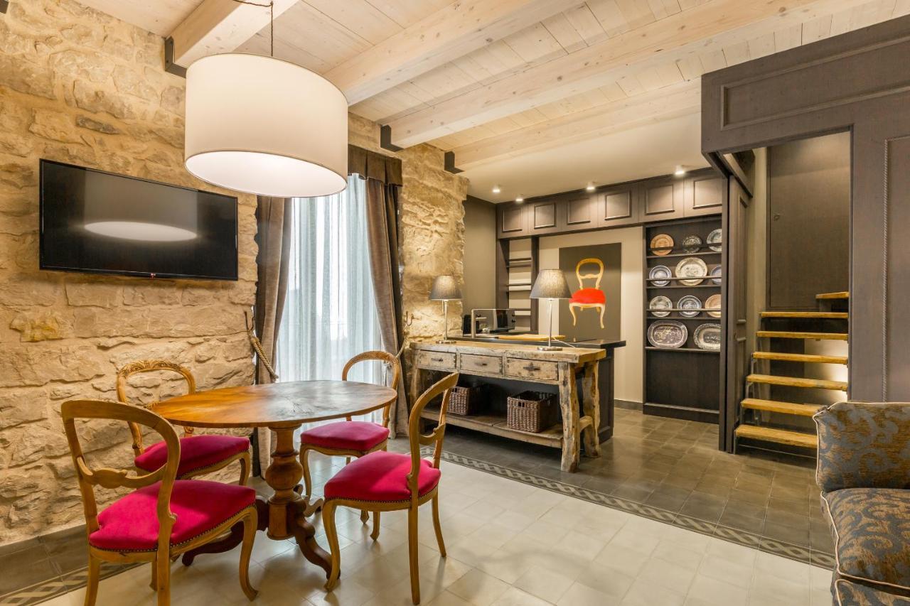I Mori - Design Apartments Comiso Buitenkant foto